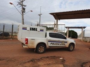 Revista em presídio de RR acha dois corpos enterrados após massacre