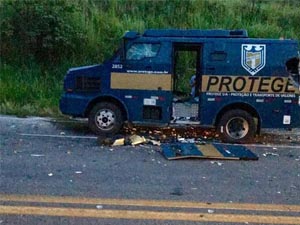 ‘Cena de filme’, diz morador que ficou na ‘linha de fogo’ em ataque em SP