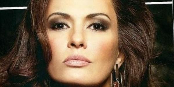 Atriz Núbia Óliiver supera vício em sexo após sair com mais de 400 homens