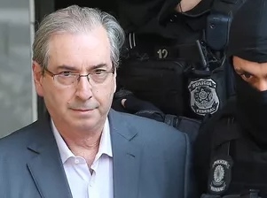 Defesa de Cunha pede à família exames que detectaram aneurisma