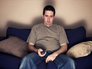 Sedentarismo aumenta o risco de demência tanto quanto genética