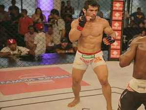 Atleta de Palmeira dos Índios busca patrocínio para participar de evento nacional de MMA