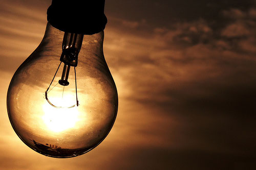 Consumidores de energia elétrica terão desconto na tarifa em abril