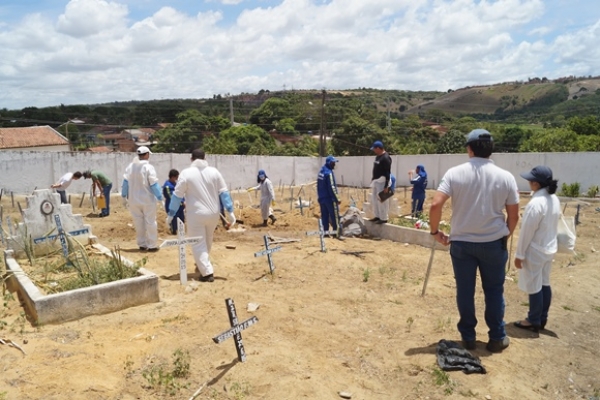 IML cumpre Termo de Conduta e encerra exumações no Divina Pastora