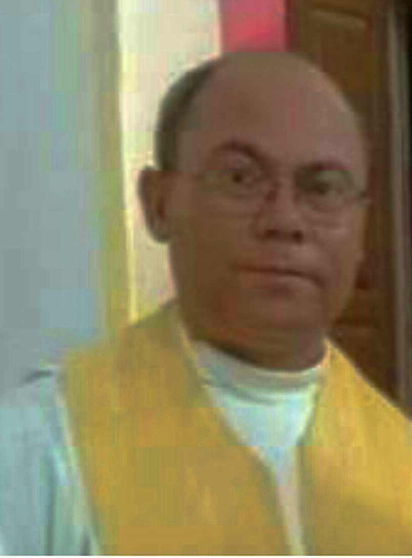 Diocese de Palmeira dos Índios afasta padre que teve fotos íntimas divulgadas nas redes sociais