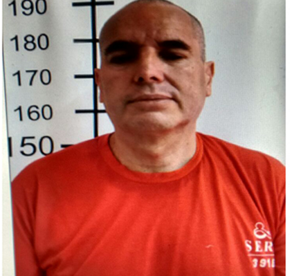 Foto do ex-prefeito Celso Luiz preso na penitenciária de Maceió vaza nas redes sociais