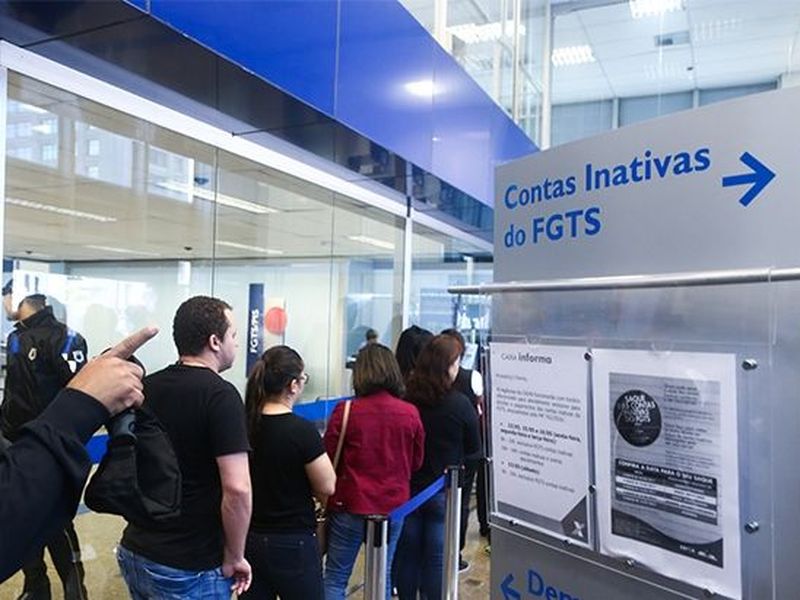 Caixa abrirá mais cedo na segunda, terça e quarta-feira