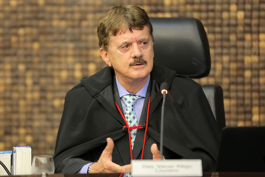 Justiça suspende eleição da Adefal