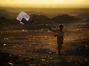 Uma a cada cinco crianças vive na pobreza nos países ricos, aponta Unicef