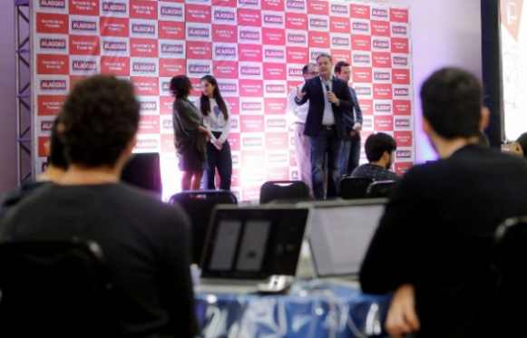 Alagoas vai ganhar plano de investimentos para aceleração do crescimento