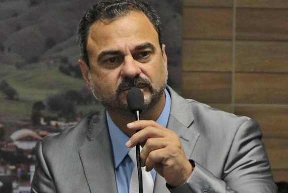 STJ nega habeas corpus e mantém prisão de prefeito de Maribondo