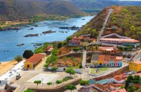 Criminosos levam R$20 mil de correspondente bancário em Piranhas