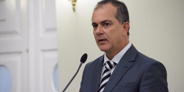 Deputado Ronaldo Medeiros atende pedido da Fecomércio