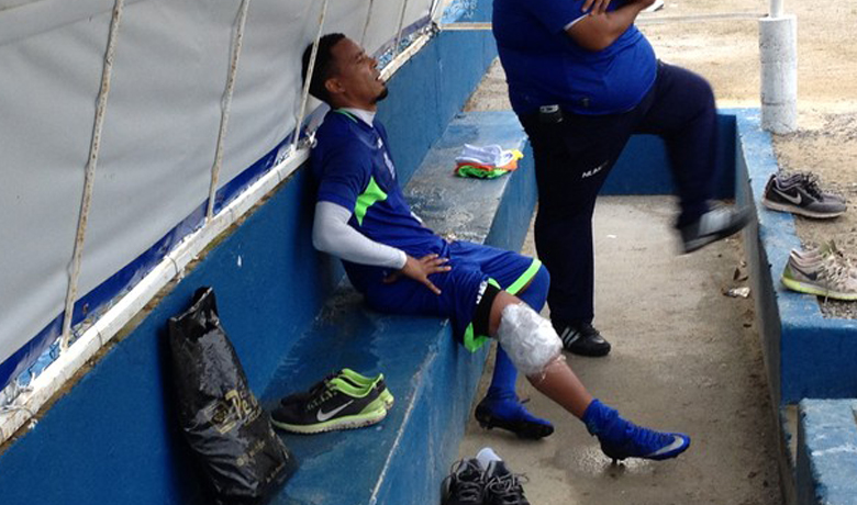 Ex-Corinthians, Rosinei troca socos com técnico Ney da Matta em treino do CSA