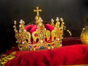 Grupo de alagoanos defende monarquia parlamentar para o Brasil