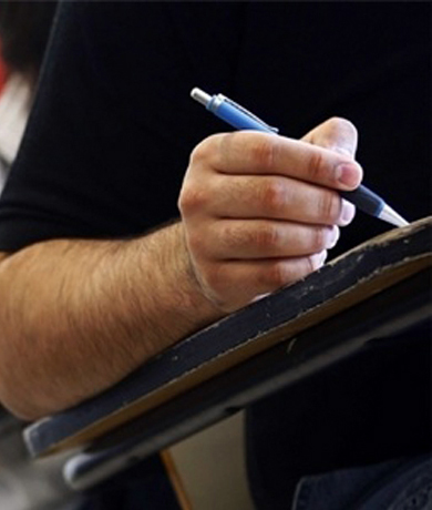 Candidatos do concurso de oficial para Bombeiros denunciam que prova de redação foi entregue sem tema