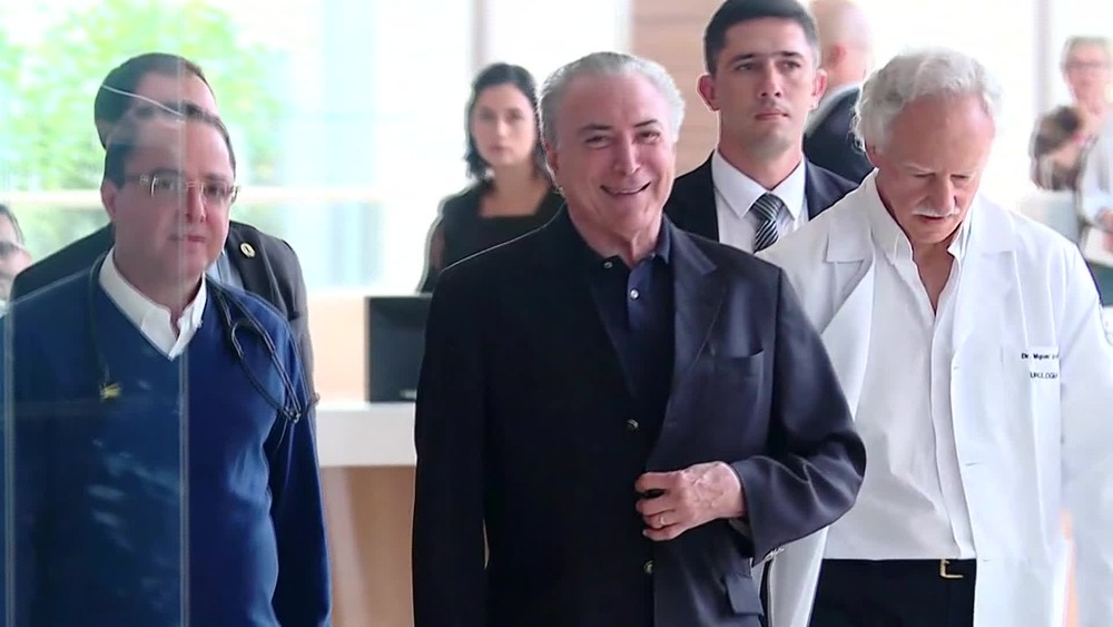 Presidente Temer tem alta e deixa hospital em SP após 3 dias internado