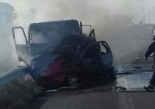 Carbonizadas, vítimas de acidente na BR-316 serão identificadas por exame de DNA