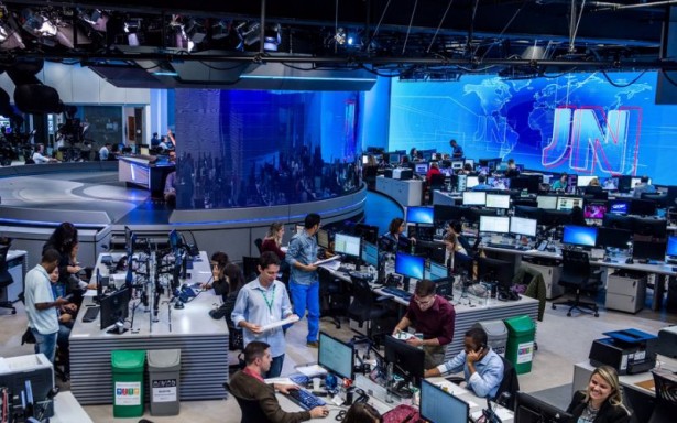 Assaltante invade redação do Jornal Nacional e leva pertences de funcionários