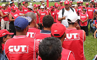 CUT lança programa de demissão, e funcionários ameaçam greve