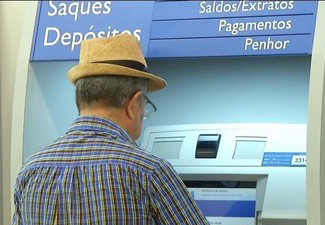 Governo antecipa pagamento do 3º lote do PIS/Pasep para idosos