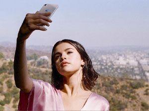 Instagram chega a 800 milhões de usuários e revela celebridades mais seguidas em 2017