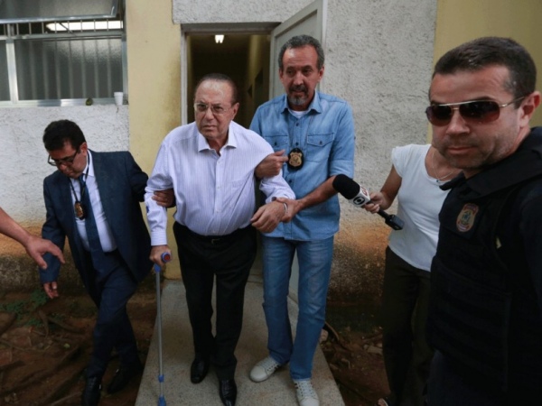 Maluf passa a noite preso na sede da PF em São Paulo e aguarda transferência