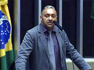 Tiririca se despede: “Estou decepcionado com a política”