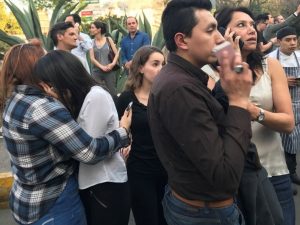 Forte terremoto de magnitude 7,2 atinge o sudoeste do México