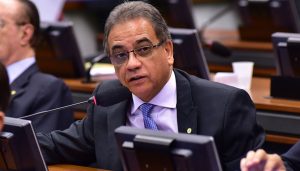 Criminosos clonam celular de deputado e pedem dinheiro pelo WhatsApp