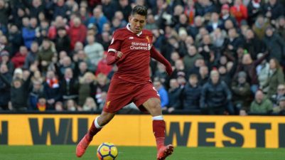 Firmino volta a marcar e Liverpool vence o West Ham pelo Inglês