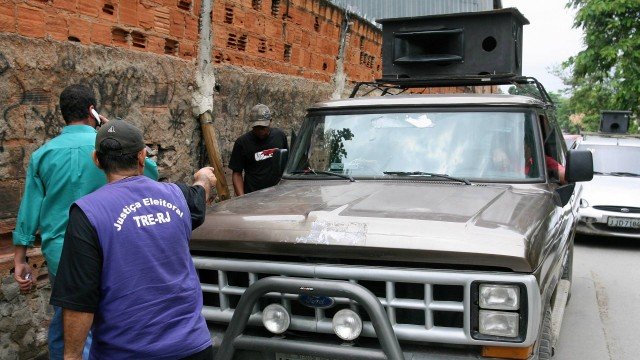 Eleições 2018: carros de som só podem rodar se candidato estiver no veículo