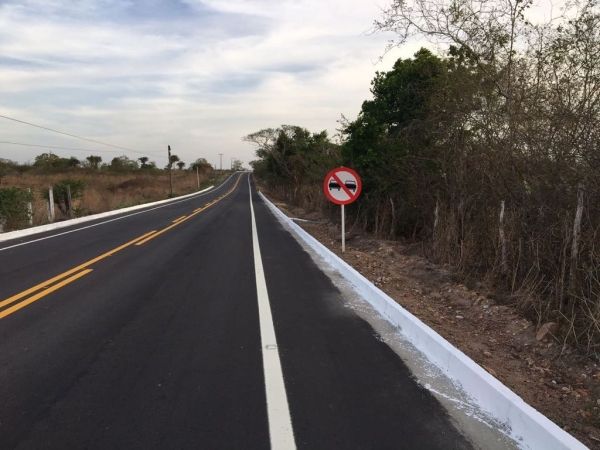 Governo inaugura reconstrução de mais de 30 quilômetros da AL-120