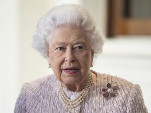 Documentos revelam que jovem tentou matar a rainha Elizabeth II na Nova Zelândia