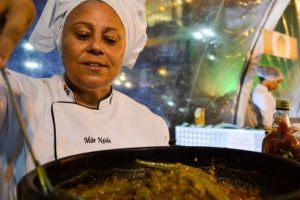 Mãe Neide é eleita embaixadora da culinária alagoana