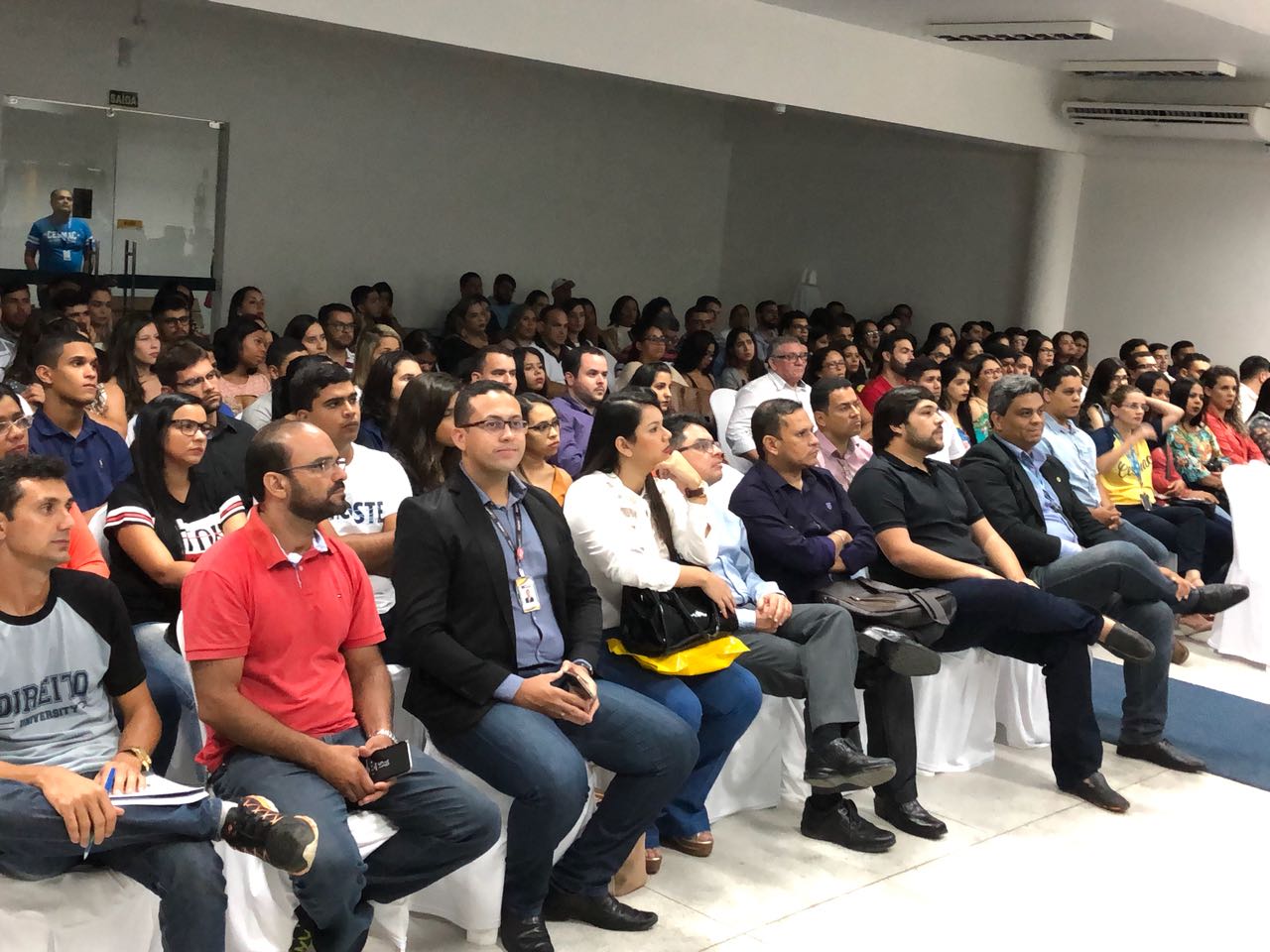 Neuzete Domingos profere palestra sobre imposto de renda e Case de Sucesso no Cesmac do Sertão