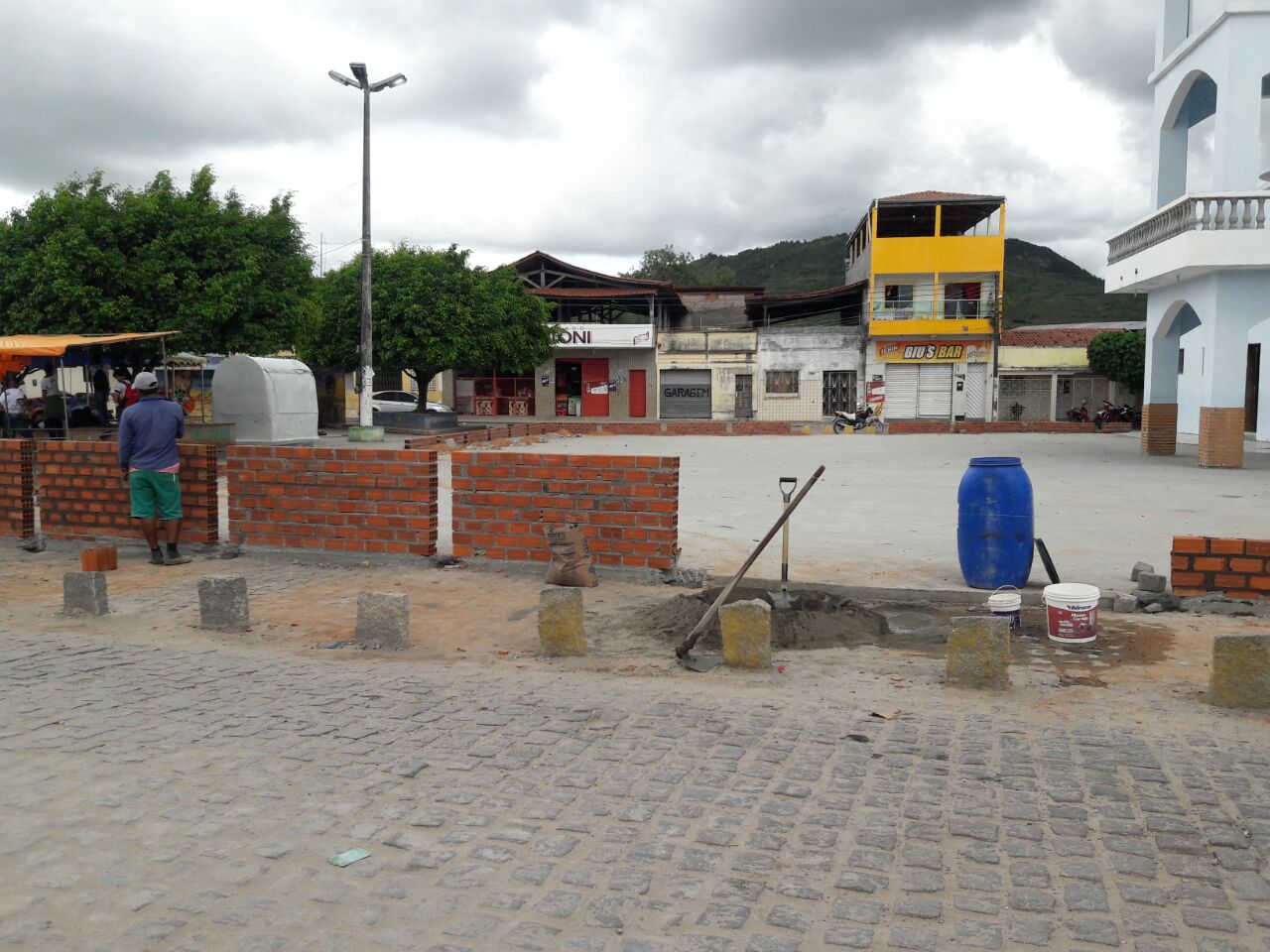 Vereador denuncia paróquia por “apropriação” de espaço público em Inhapi