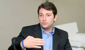 Ex-prefeito de Rio Largo está foragido há 40 dias