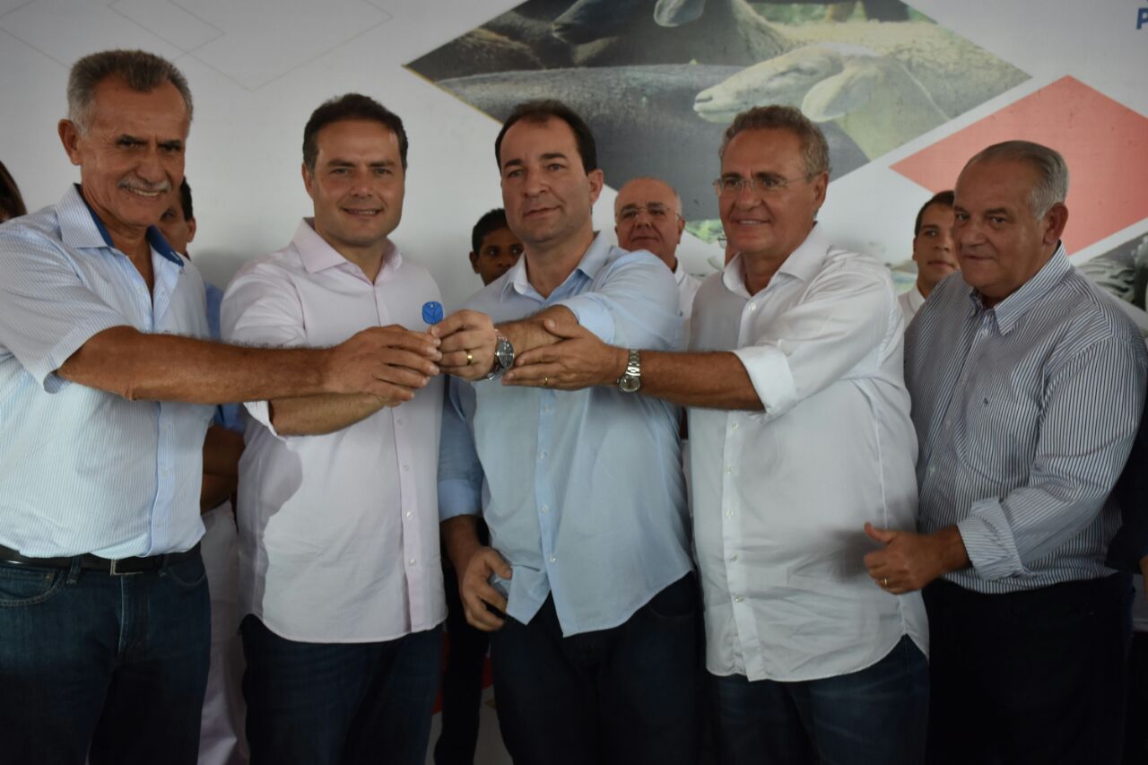 Prefeito Oliveiro Torres representa AMA e participa de ação do ‘Governo Presente’ em Arapiraca