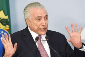Temer dá posse hoje a novos ministros