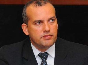 Intimado a depor, presidente do PROS insulta o delegado