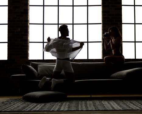 Marquezine roubou beijo de Neymar em 1º encontro. Veja curiosidades do casal!