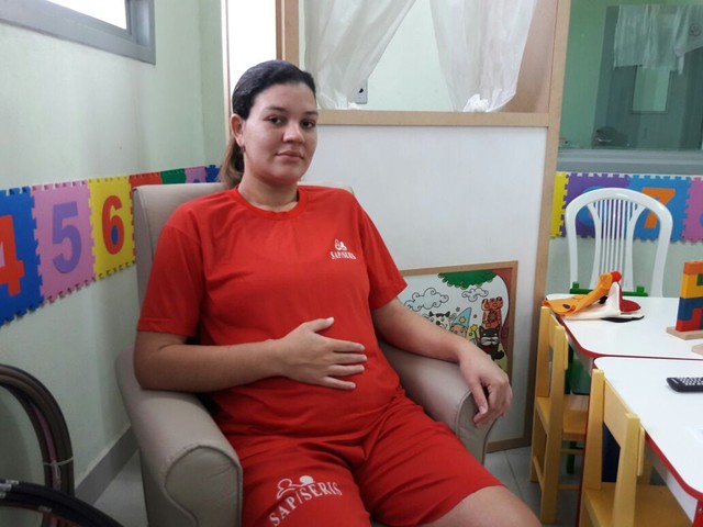 Mães presas provisoriamente falam da expectativa por prisão domiciliar