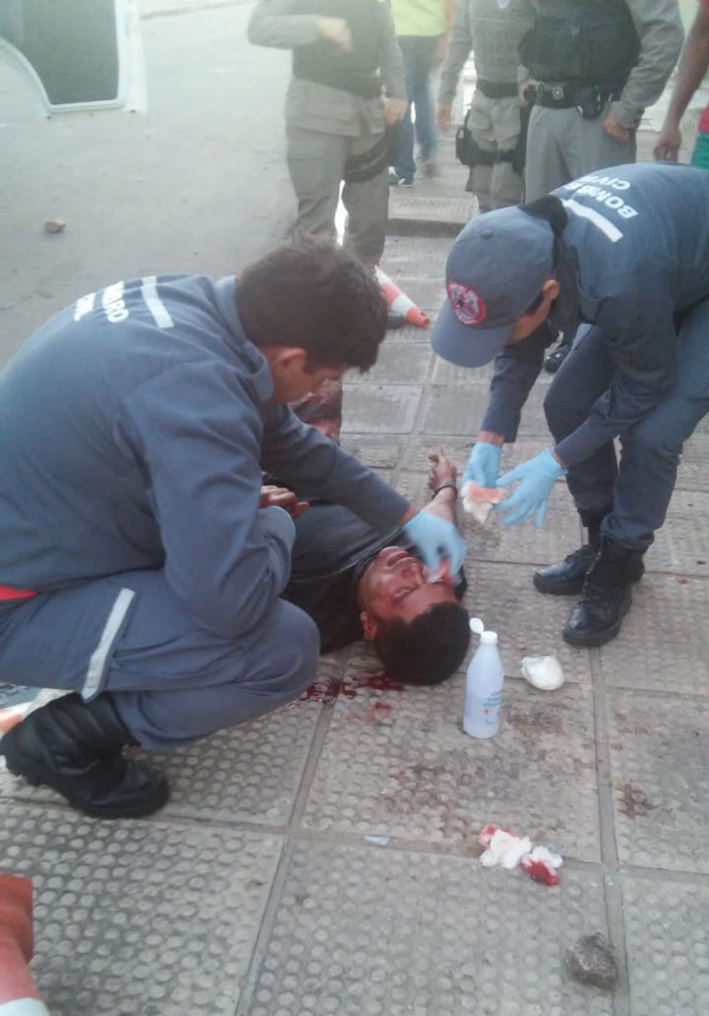Homem fica ferido em briga de torcedores do ASA e do Sergipe em Arapiraca, AL