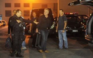 Ministro do STJ manda prender Carlinhos Cachoeira