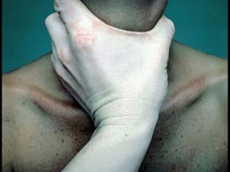 Idoso é encontrado morto estrangulado no bairro Santos Dumont, em Maceió