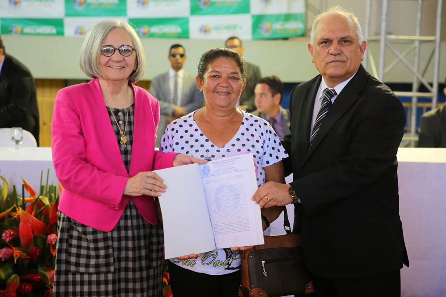 Maior etapa do Moradia Legal contempla 1.300 famílias em Palmeira dos Índios