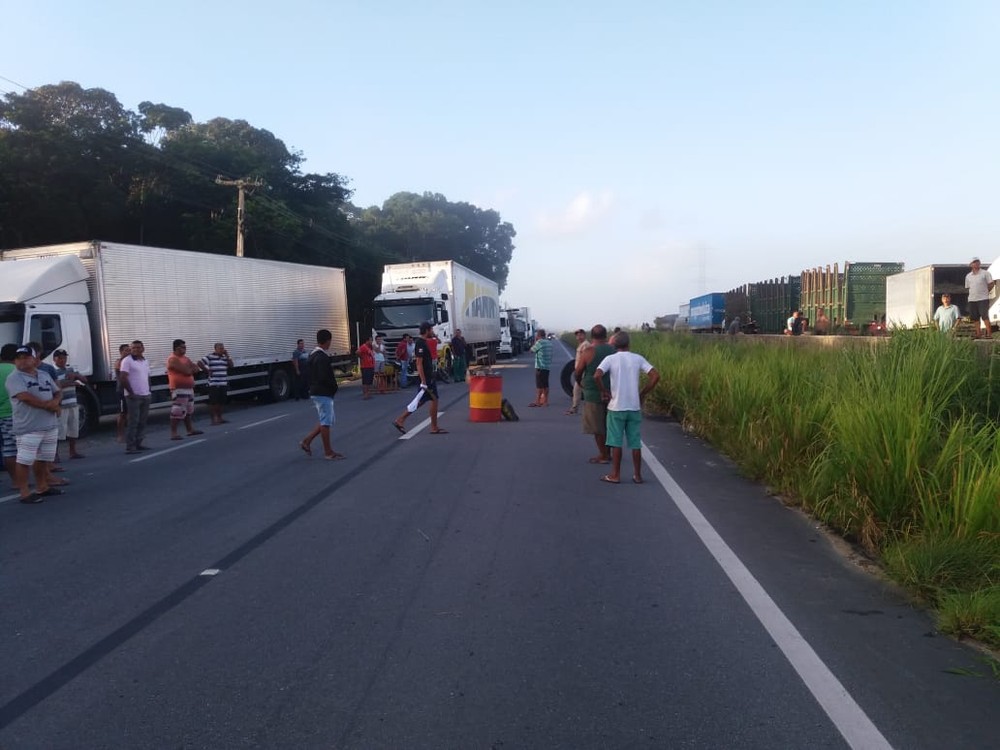 Greve dos caminhoneiros chega ao 7º dia nas estradas de Alagoas