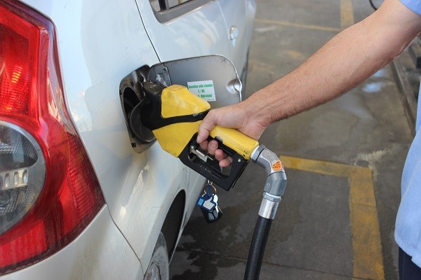 MPE orienta postos a limitar venda de combustíveis por cliente em Arapiraca