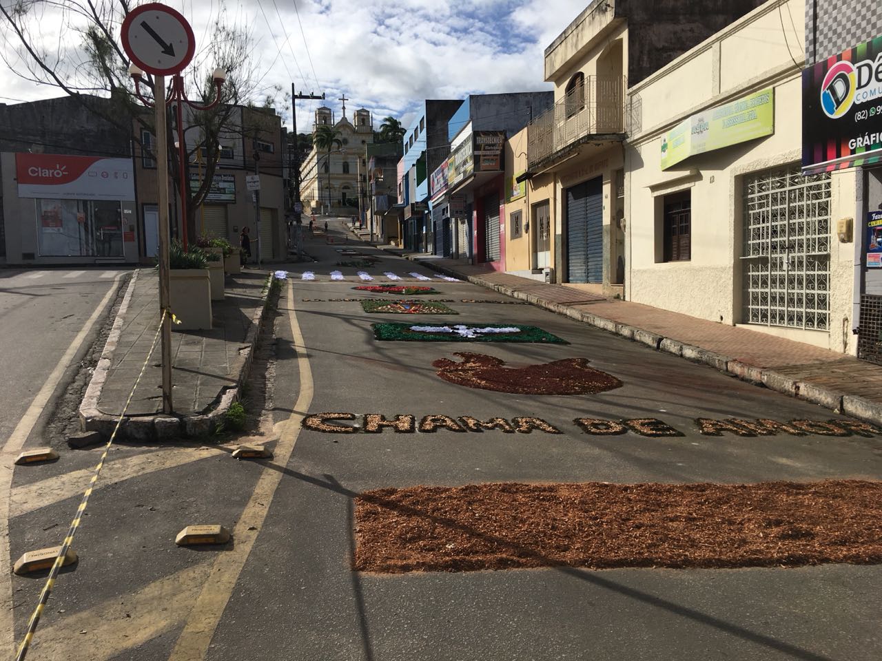 Palmeira dos Índios realiza procissão de Corpus Christi